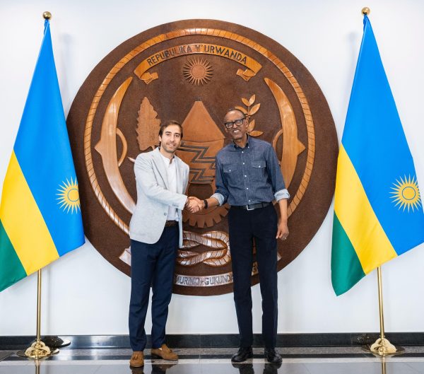 Former Arsenal footballer, Mathieu Flamini, Commends Rwanda’s Success in Conservation and Climate Action. Courtesy