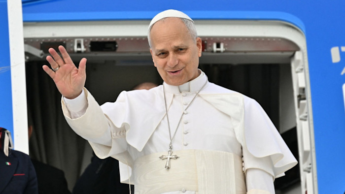 Pope Leo Says He Has ‘No Fear’ of Donald Trump Amid Iran War Criticism