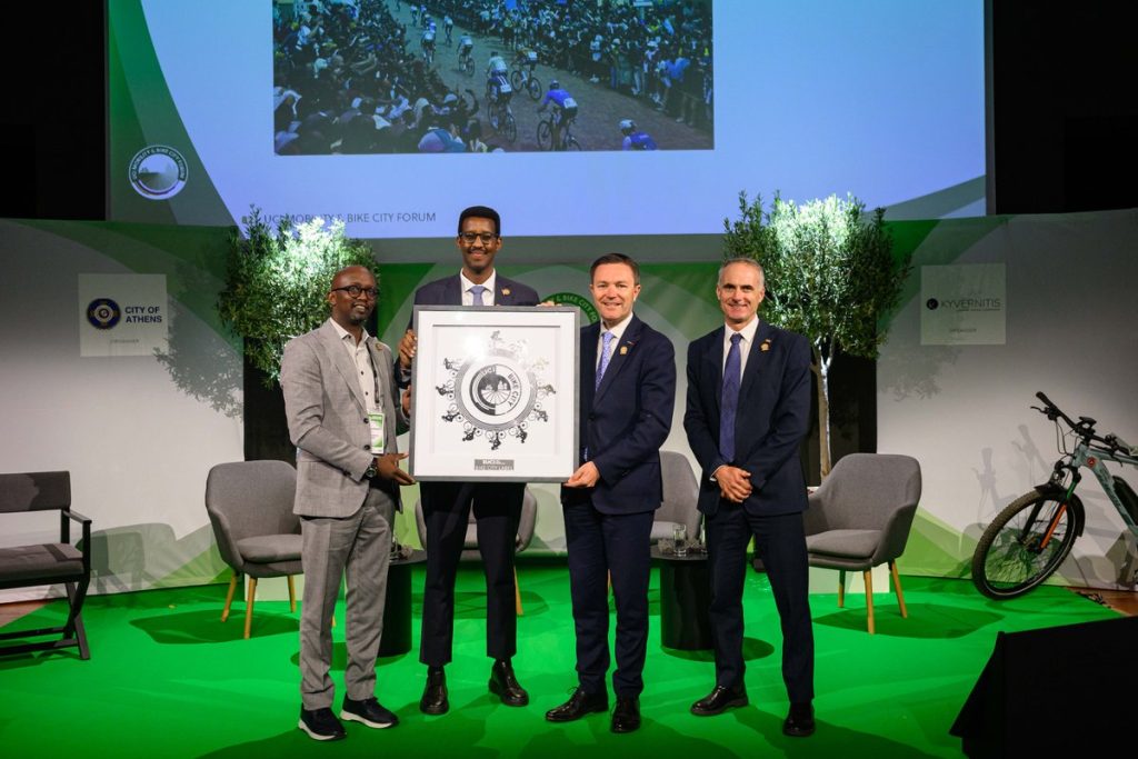 The UCI has recognized Kigali for successfully hosting the 2025 Road World Championships and promoting green transport.